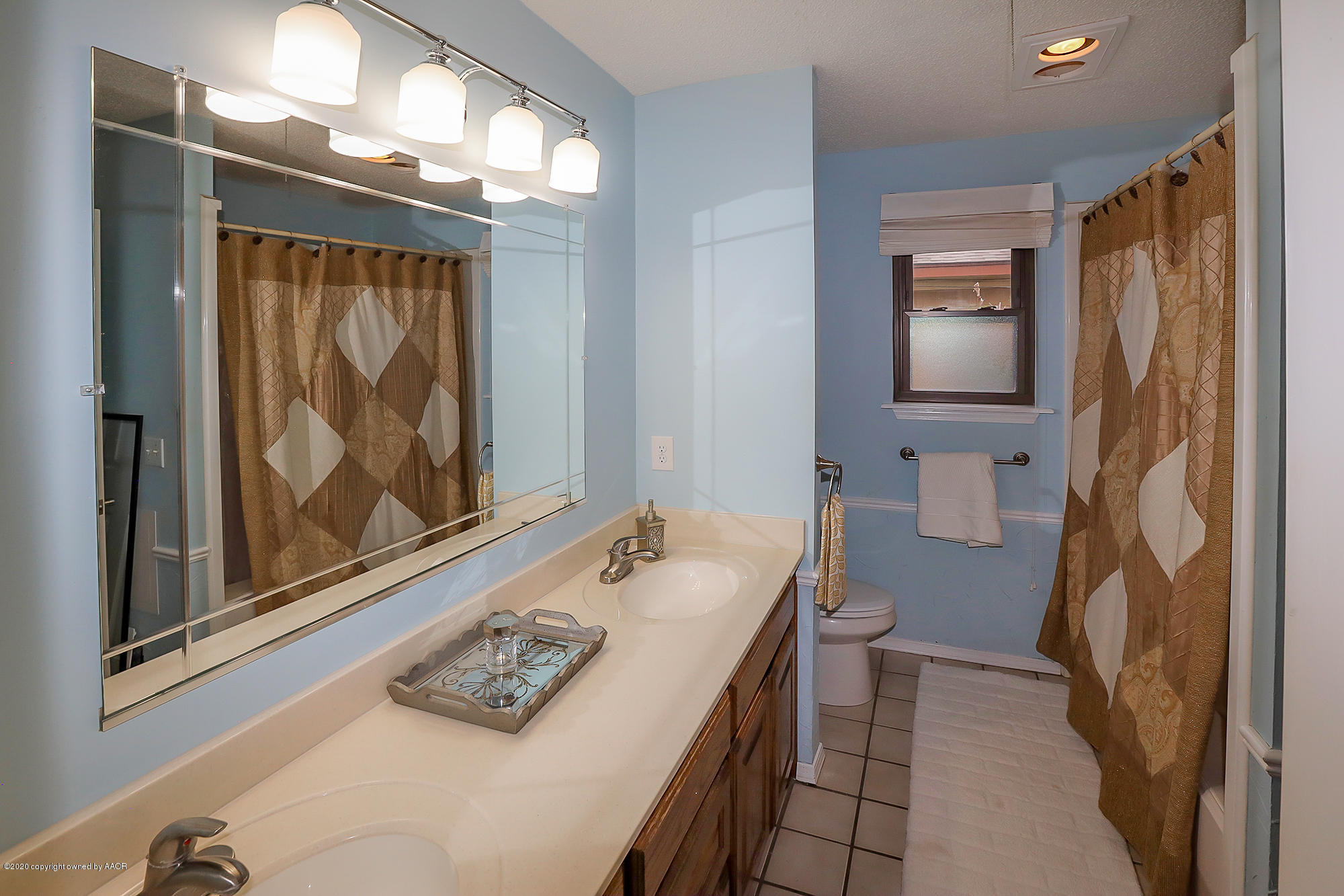 6701 Bayswater Road Amarillo, TX 79109 - Photo 14 of 27 Master Bath
