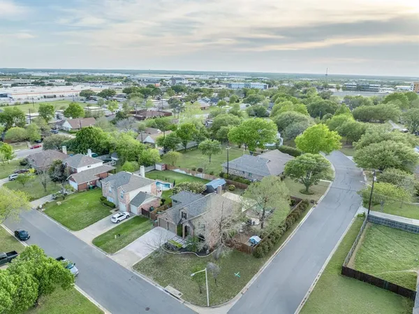 $489,900 | 2113 Carriage Hill, Denton, TX 76207