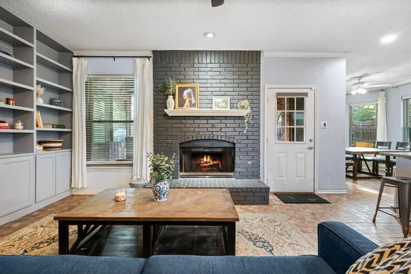 $489,900 | 2113 Carriage Hill, Denton, TX 76207