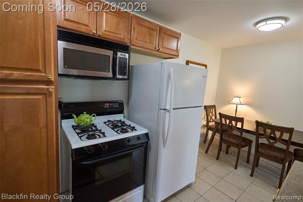 22625 Martin Road St. Clair Shores, MI 48081 - Photo 14 of 23