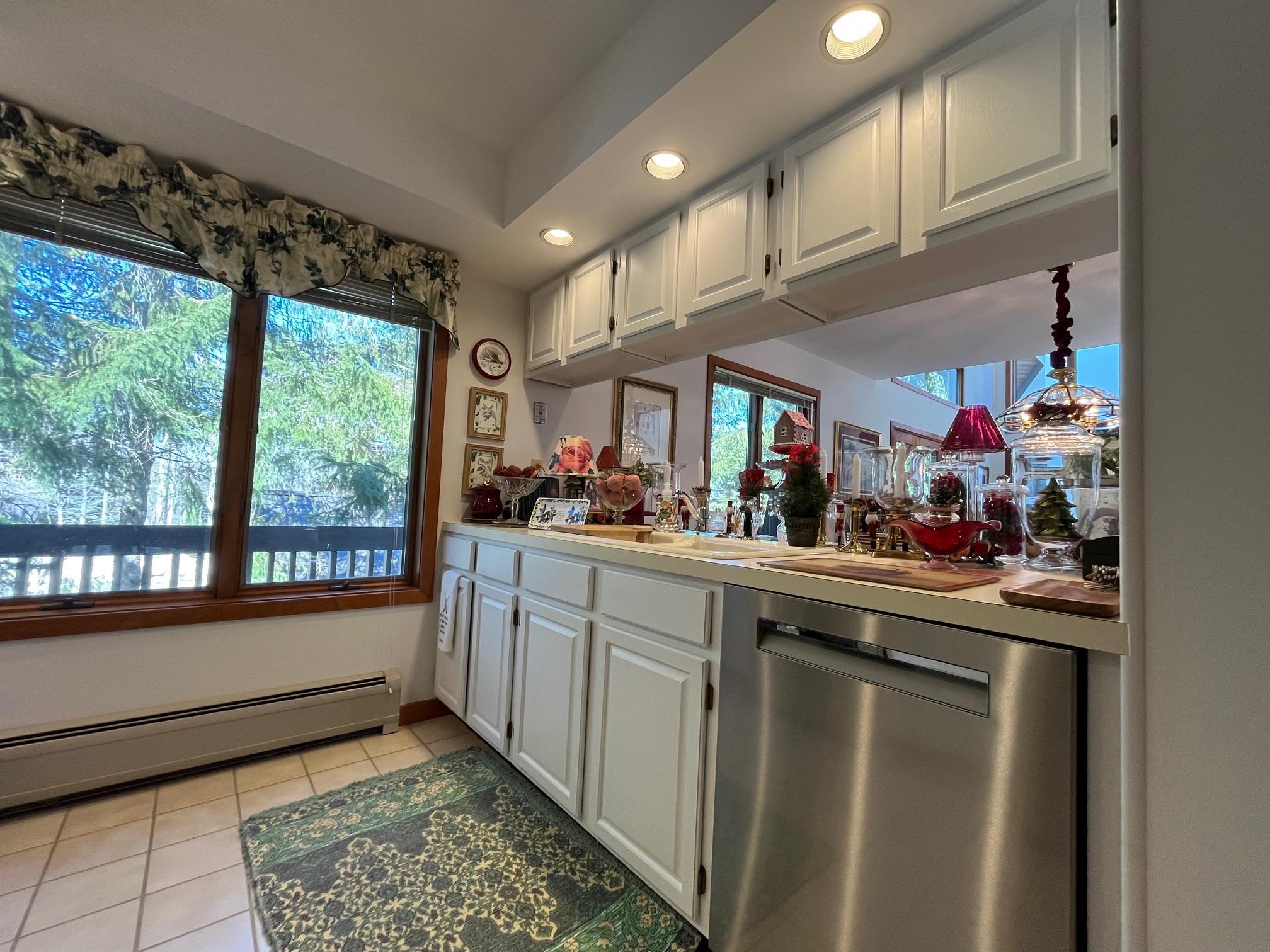 10 Middle Ridge Road, Unit 25 South Londonderry, VT 05155 - Photo 23 of 57