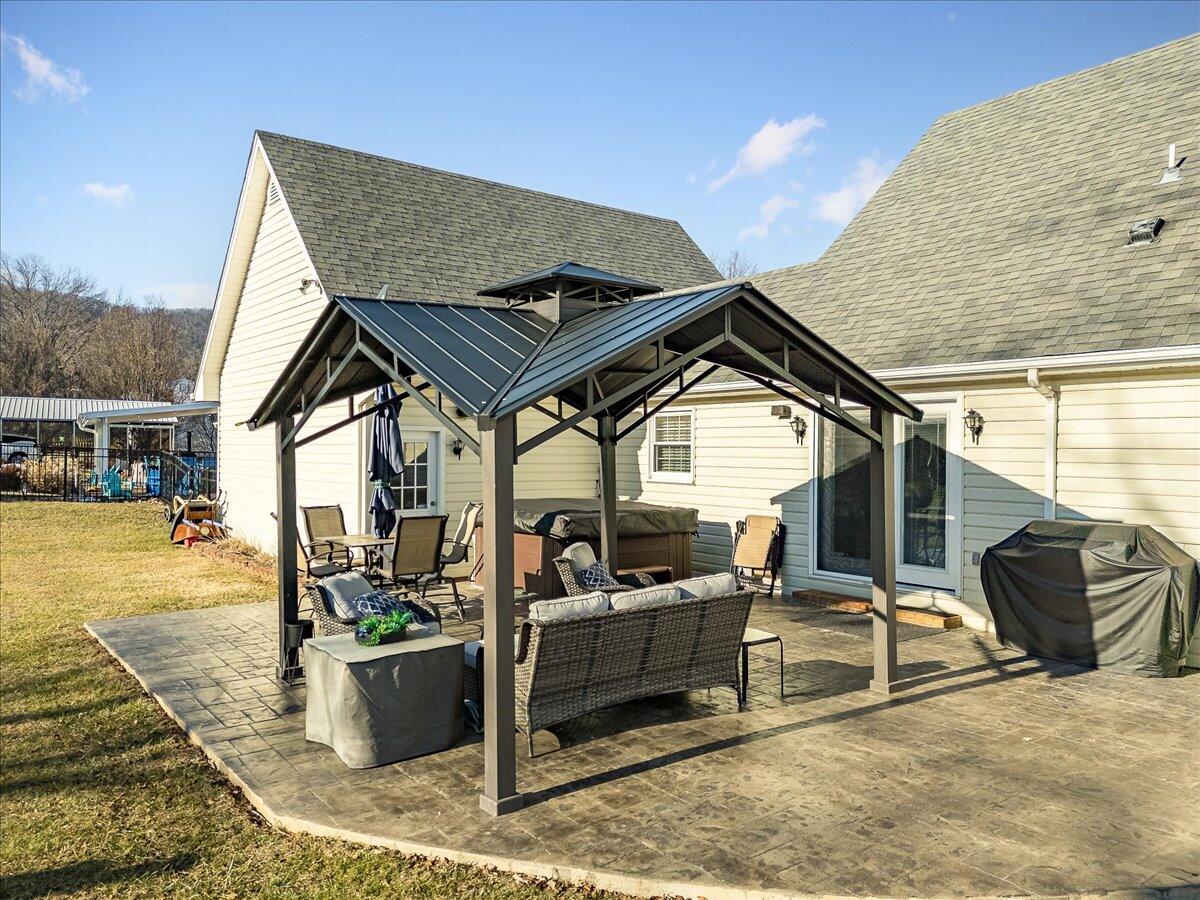 5022 Huntridge Road Roanoke, VA 24012 - Photo 19 of 49 19-5022 Huntridge Rd_19