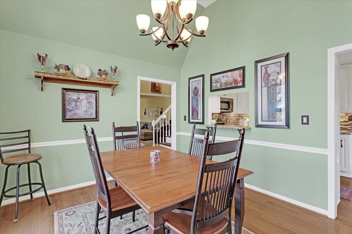5022 Huntridge Road Roanoke, VA 24012 - Photo 9 of 49 09-5022 Huntridge Rd_09