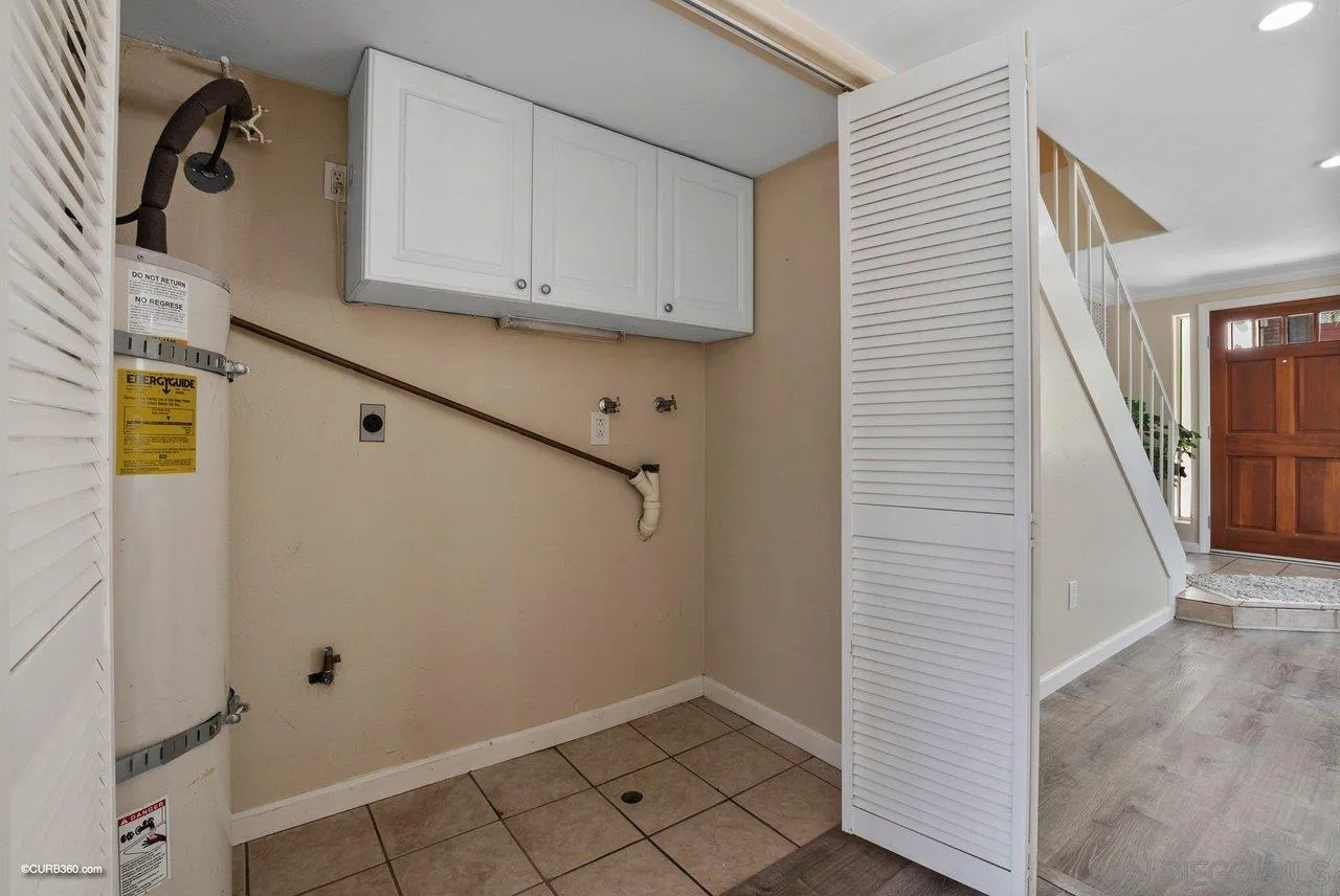 2648 Alpine Boulevard, Unit A Alpine, CA 91901 - Photo 8 of 30 a view of an entryway with wooden floor