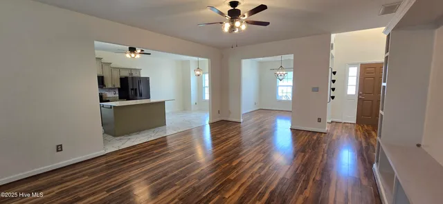 $2,600 | 4104 Dublin Road, Winterville, NC 28590