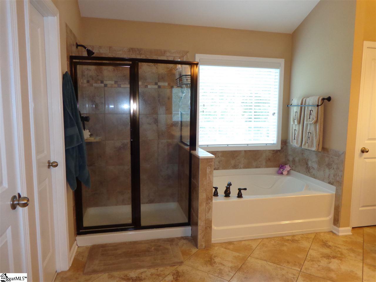 401 Rivanna Lane Greenville, SC 29607 - Photo 11 of 28 Gallery Image 11