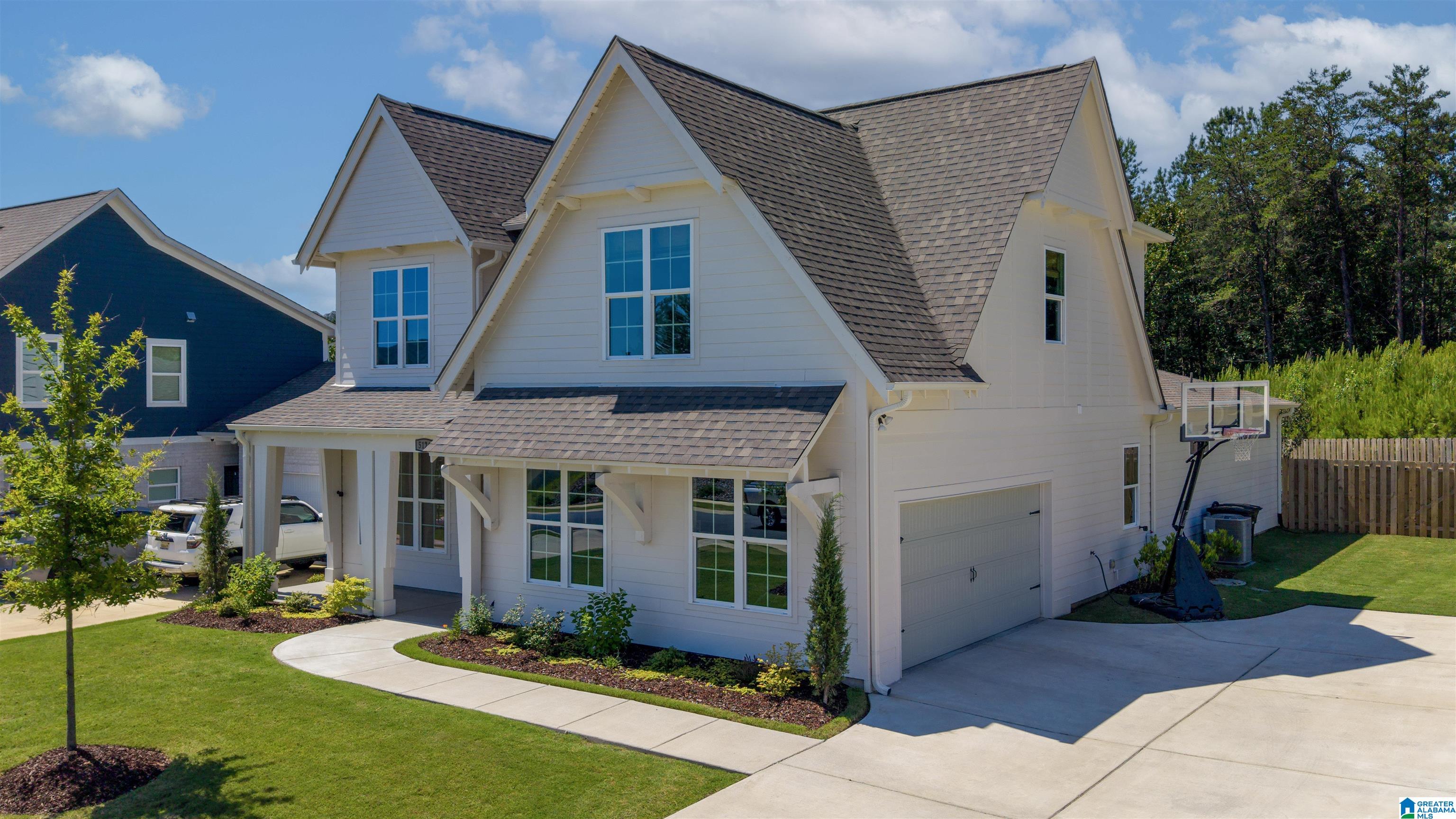 5124 Simms Ridge Pelham, AL 35124 - Photo 4 of 38