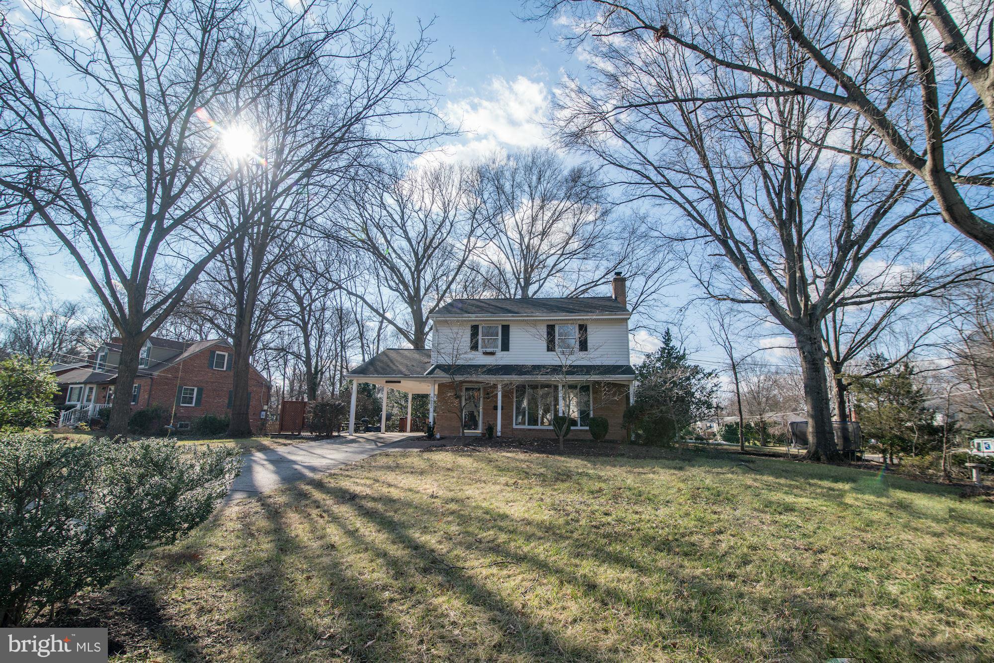 8612 Highgate Road Alexandria, VA 22308 - Photo 2 of 30 Exterior (Front)