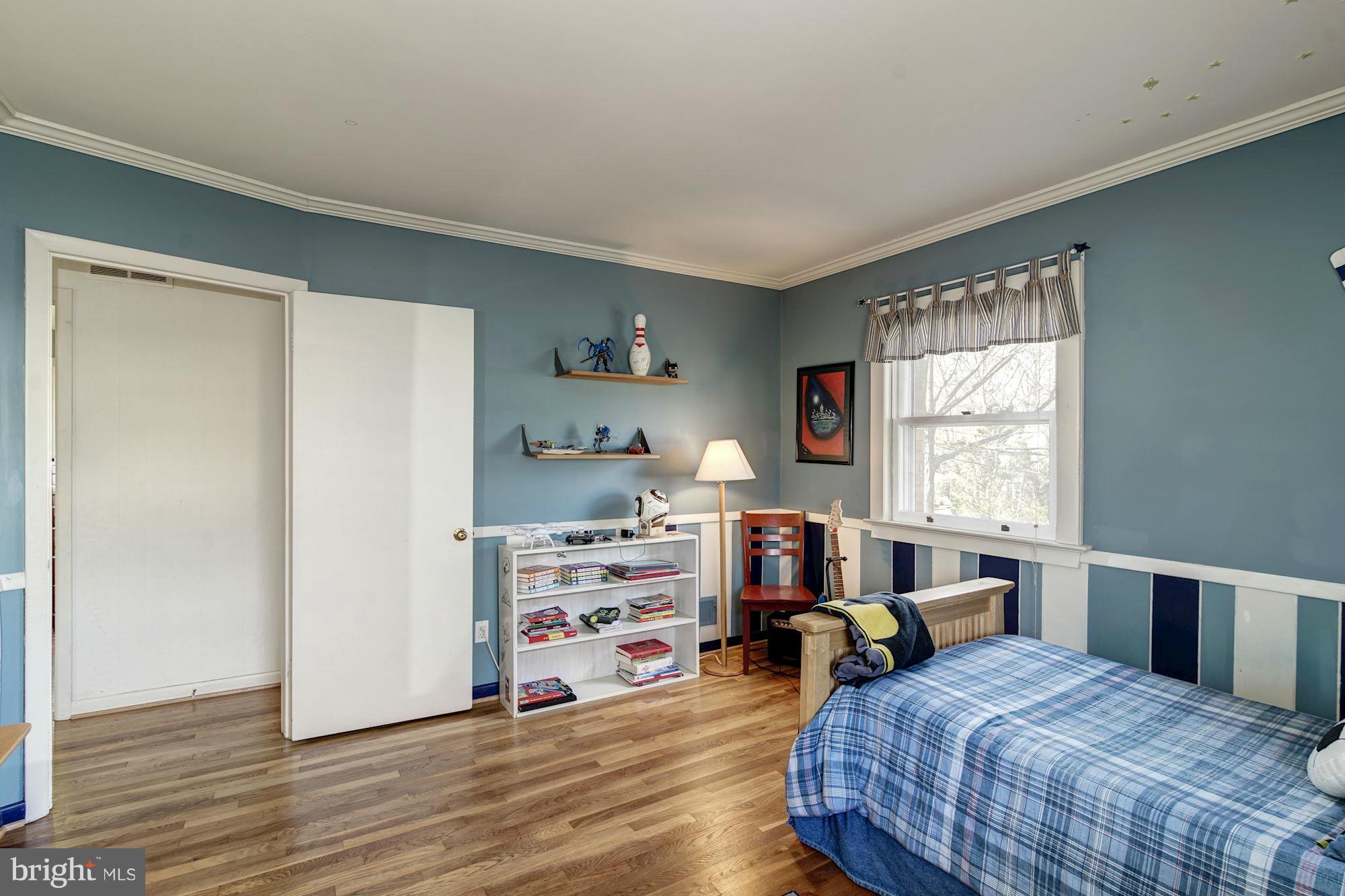 8612 Highgate Road Alexandria, VA 22308 - Photo 17 of 30 Bedroom