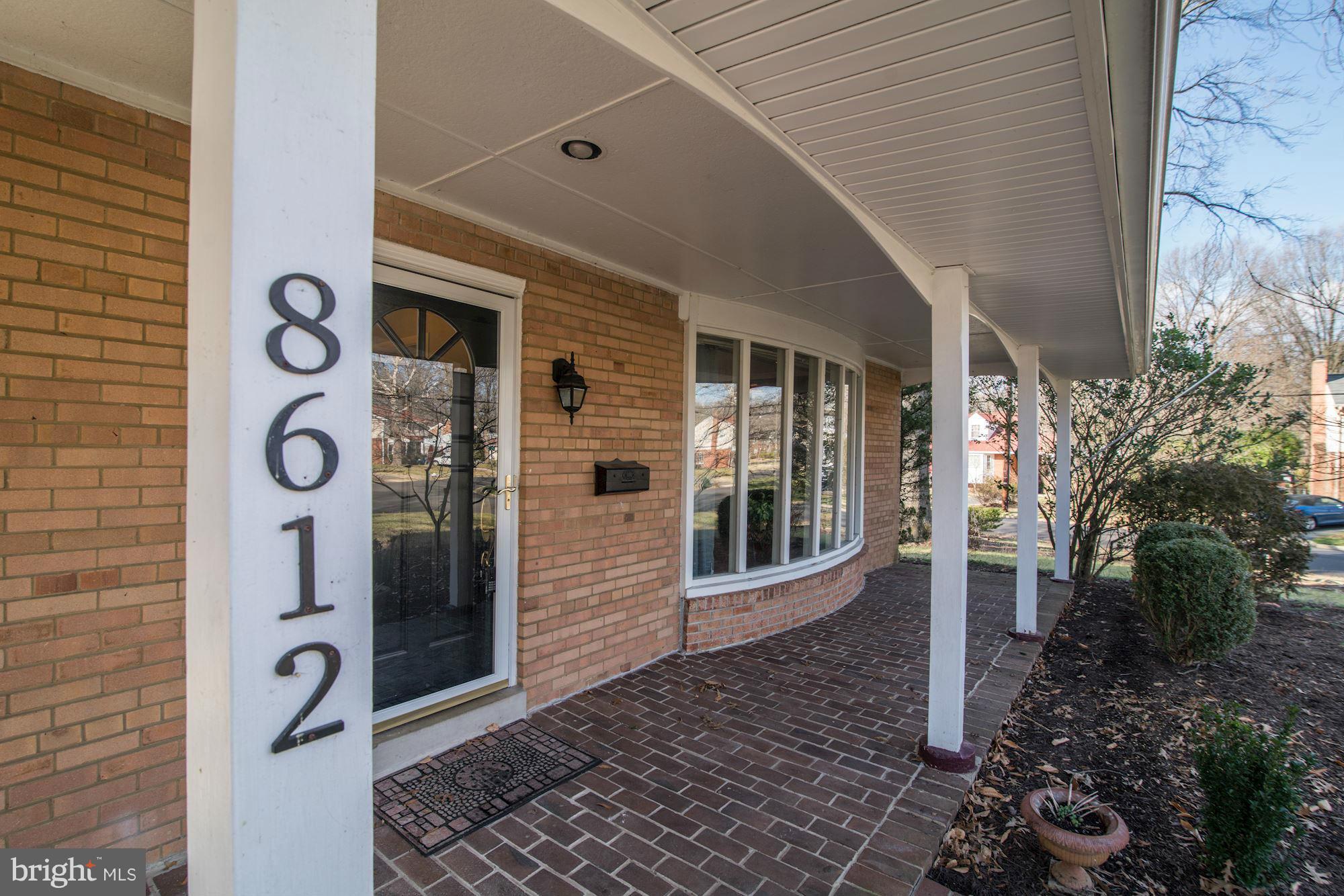 8612 Highgate Road Alexandria, VA 22308 - Photo 3 of 30 Exterior (Front)