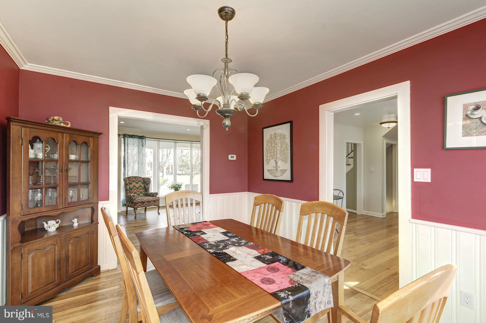 8612 Highgate Road Alexandria, VA 22308 - Photo 7 of 30 Dining Room