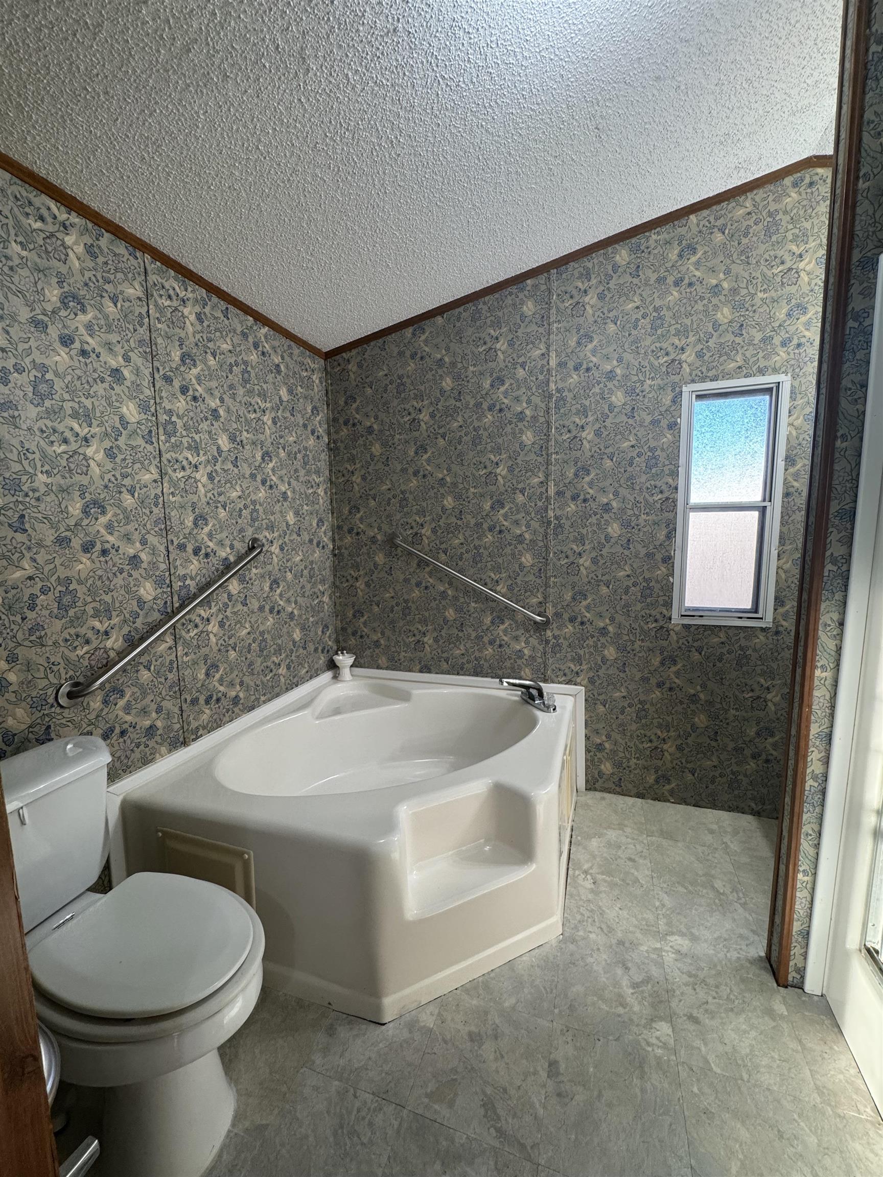 224 Labrie Lane Beaumont, TX 77713 - Photo 17 of 29