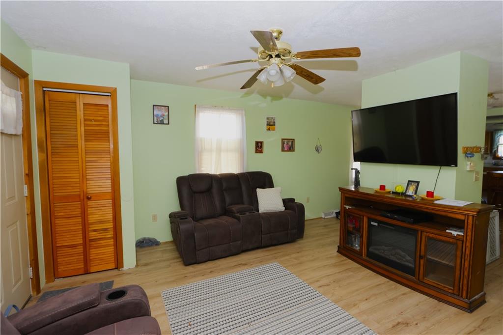 507 Oak Street Richeyville, PA 15358 - Photo 12 of 24
