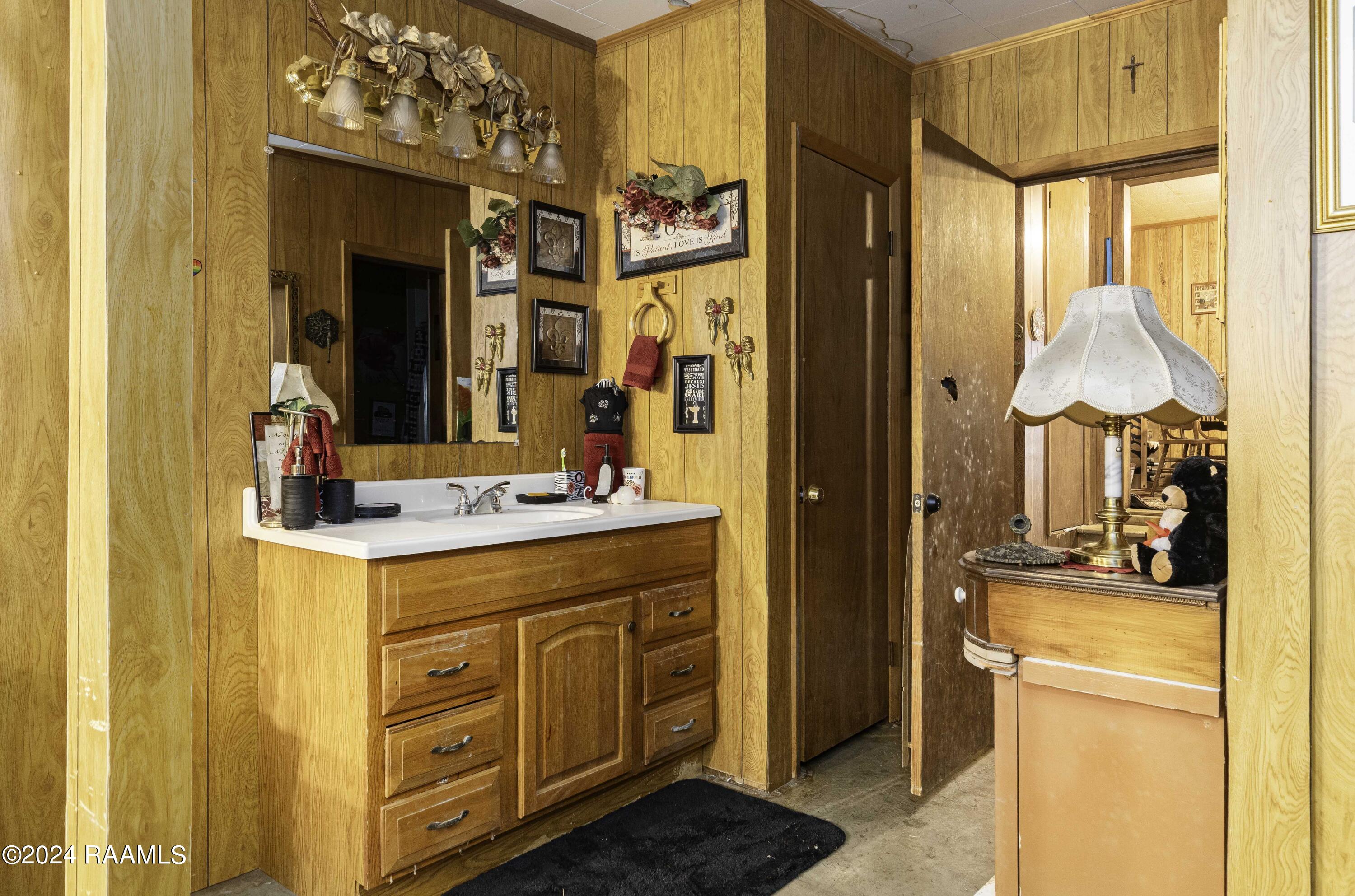 1716 Short Weeks Street New Iberia, LA 70560 - Photo 23 of 28 Master Bedroom 3