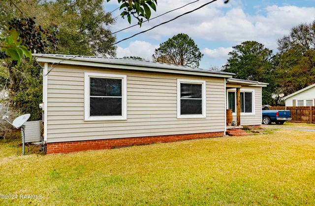 $100,000 | 1716 Short Weeks Street, New Iberia, LA 70560