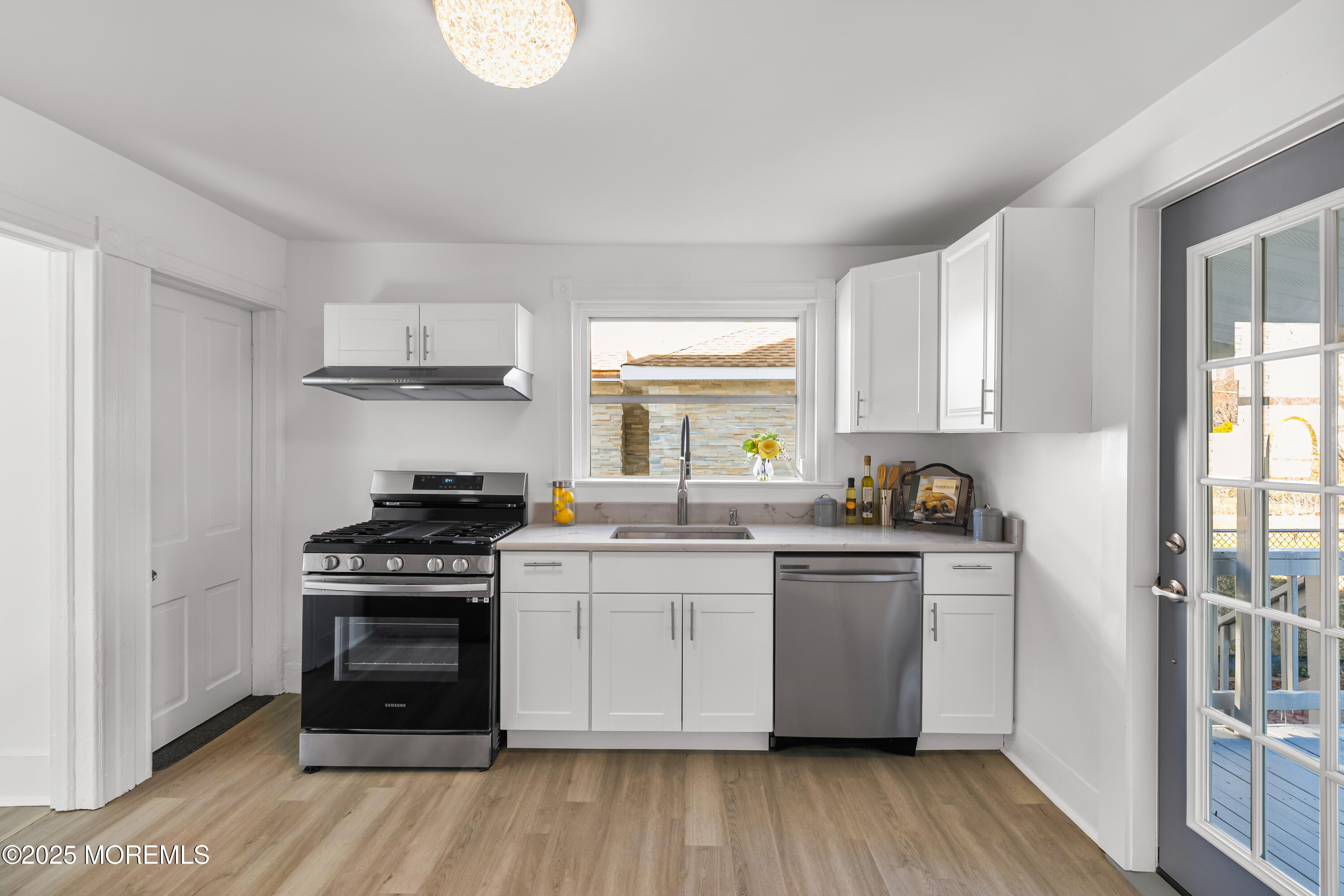 21 Henry Street Freehold, NJ 07728 - Photo 28 of 46 21 Henry St Freehold - Interiors-20