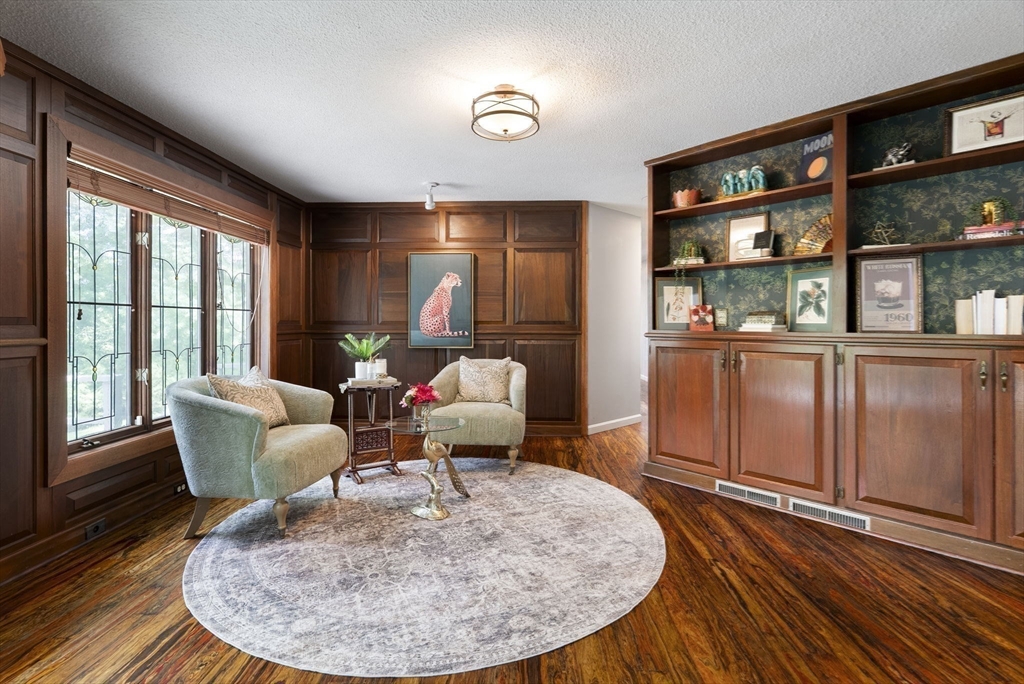 550 Wolf Swamp Road Longmeadow, MA 01106 - Photo 8 of 42