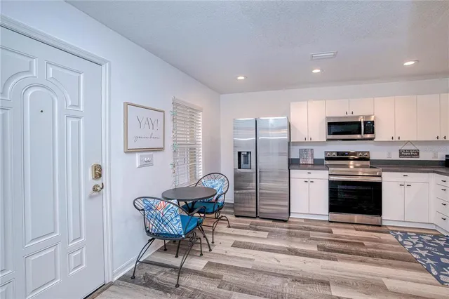 $225,000 | 1255 Saxony Circle, Unit 4106, Punta Gorda, FL 33983