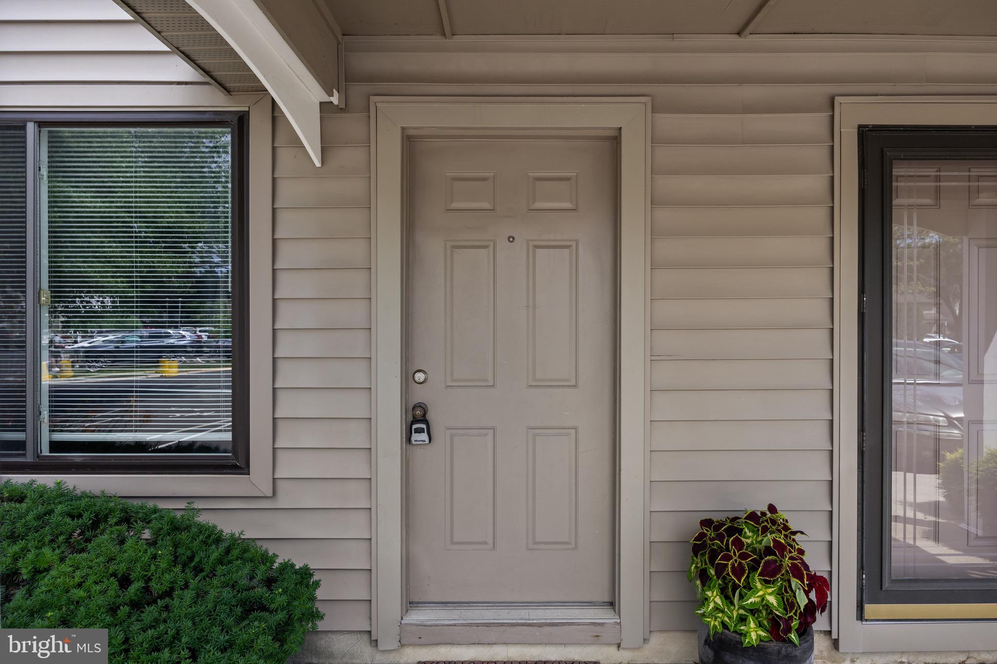 2107 Sandra Road Voorhees, NJ 08043 - Photo 3 of 23