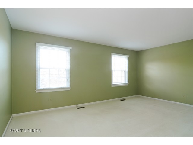 557 West Windsor Road Inverness, IL 60067 - Photo 18 of 25