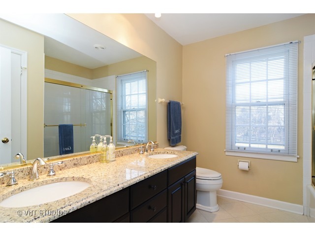 557 West Windsor Road Inverness, IL 60067 - Photo 19 of 25