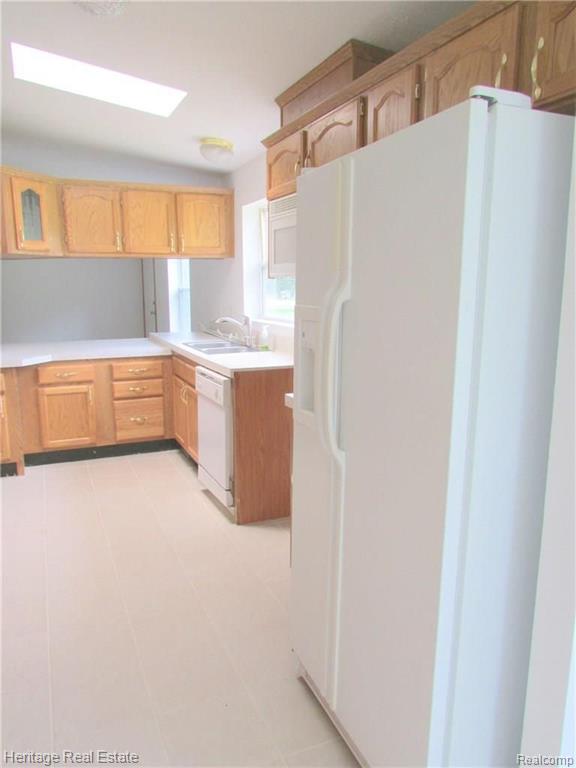 188 East Burnside Road North Branch, MI 48461 - Photo 10 of 20