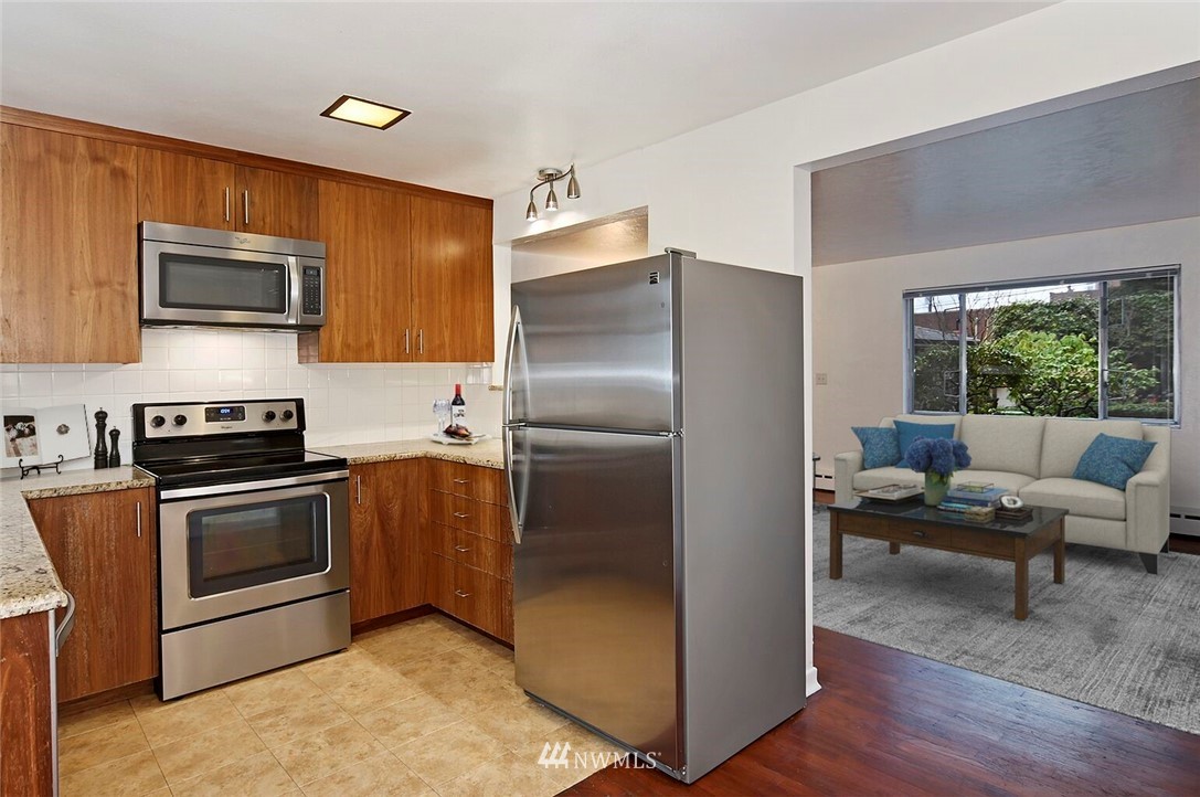 501 East Harrison Street, Unit 5 Seattle, WA 98102 - Photo 10 of 19