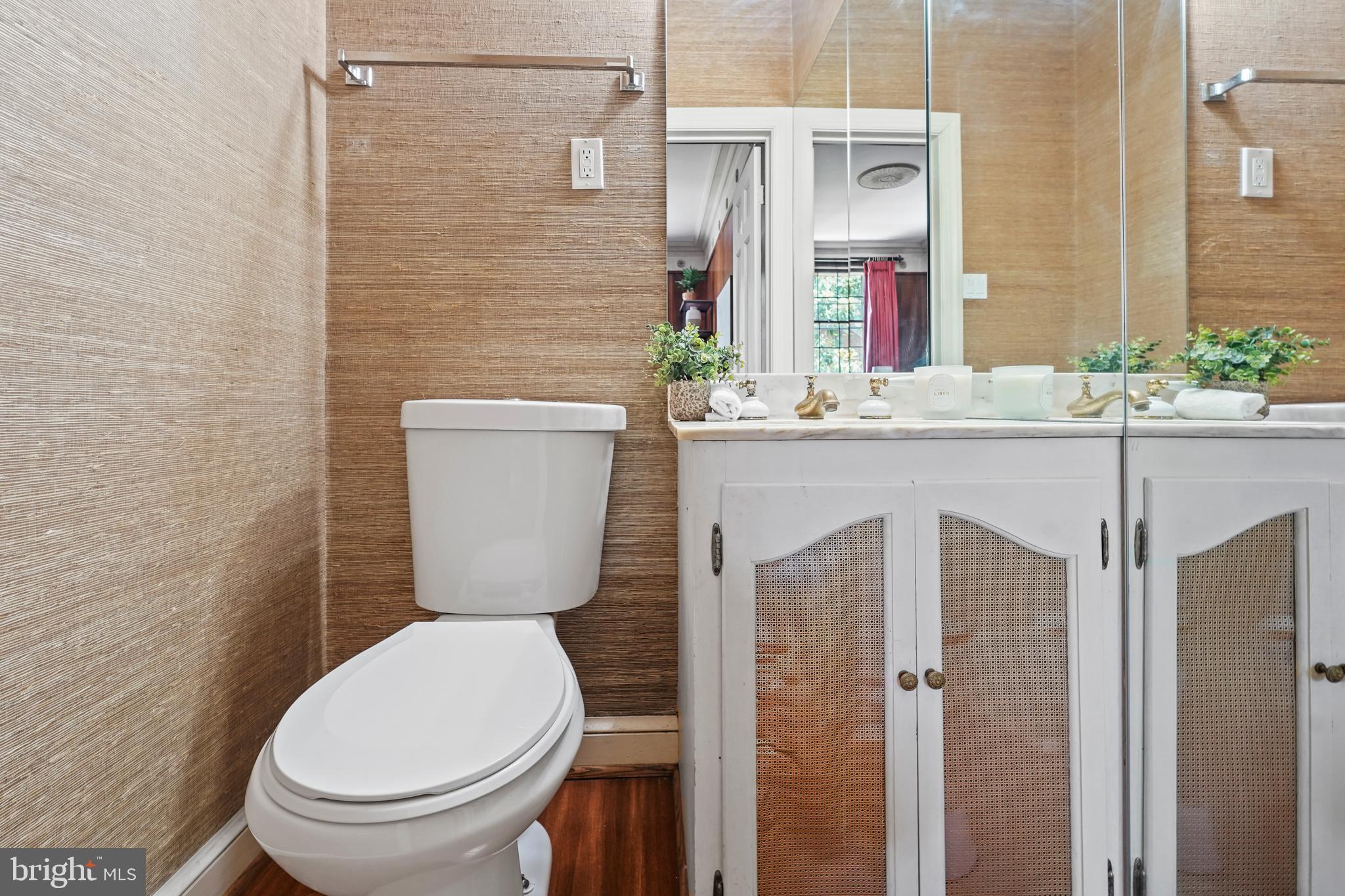 3325 R Street Northwest Washington, DC 20007 - Photo 16 of 50