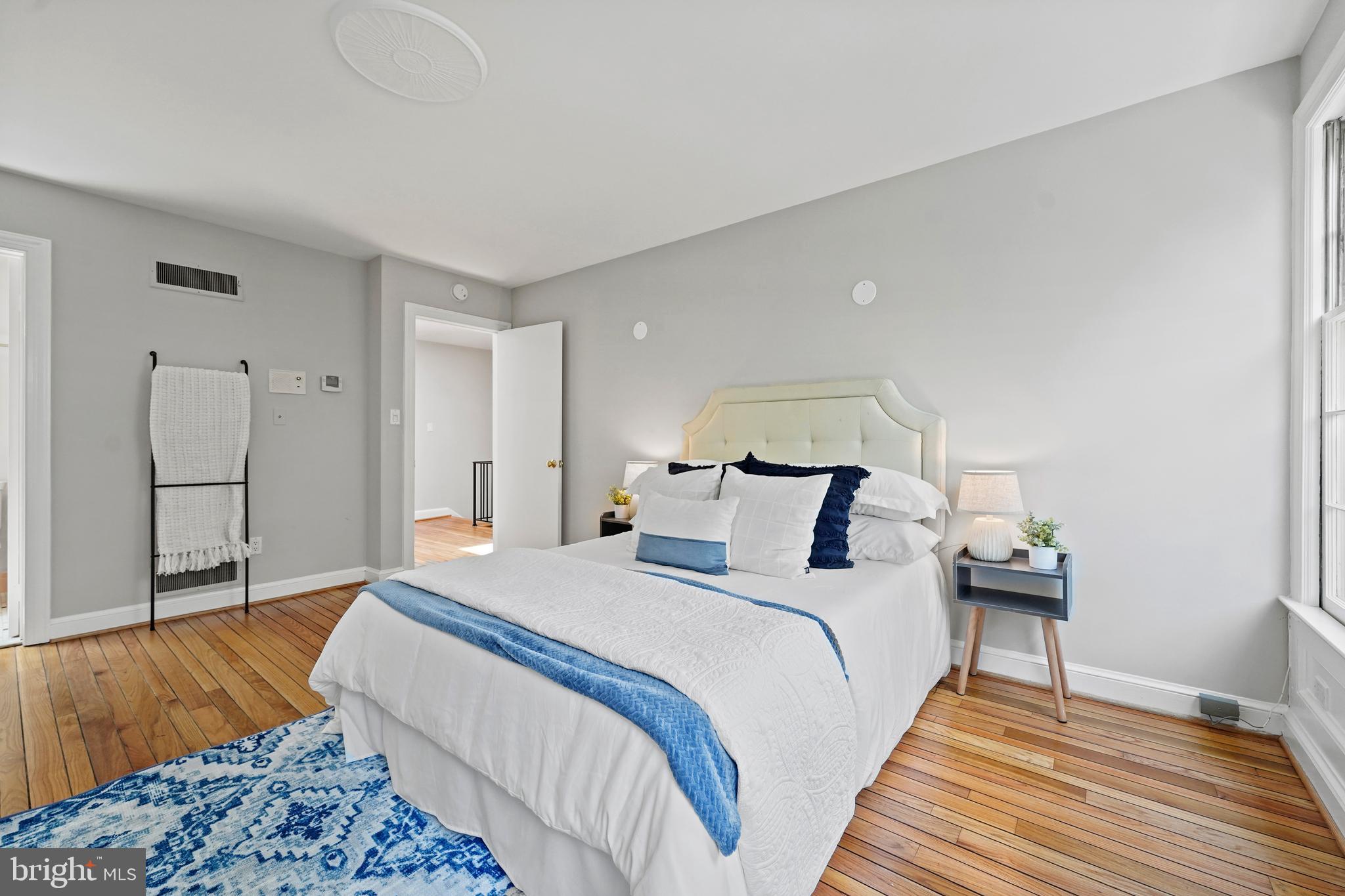 3325 R Street Northwest Washington, DC 20007 - Photo 25 of 50