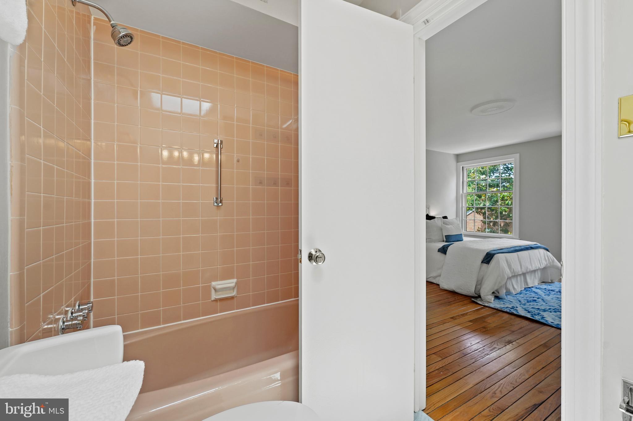 3325 R Street Northwest Washington, DC 20007 - Photo 29 of 50