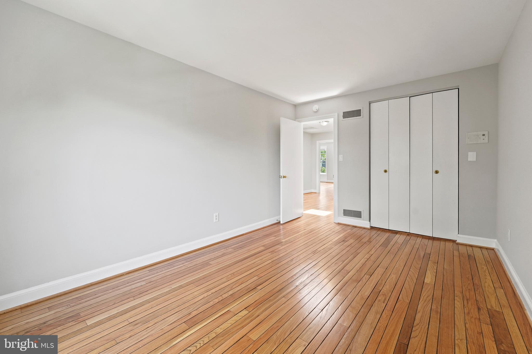 3325 R Street Northwest Washington, DC 20007 - Photo 32 of 50