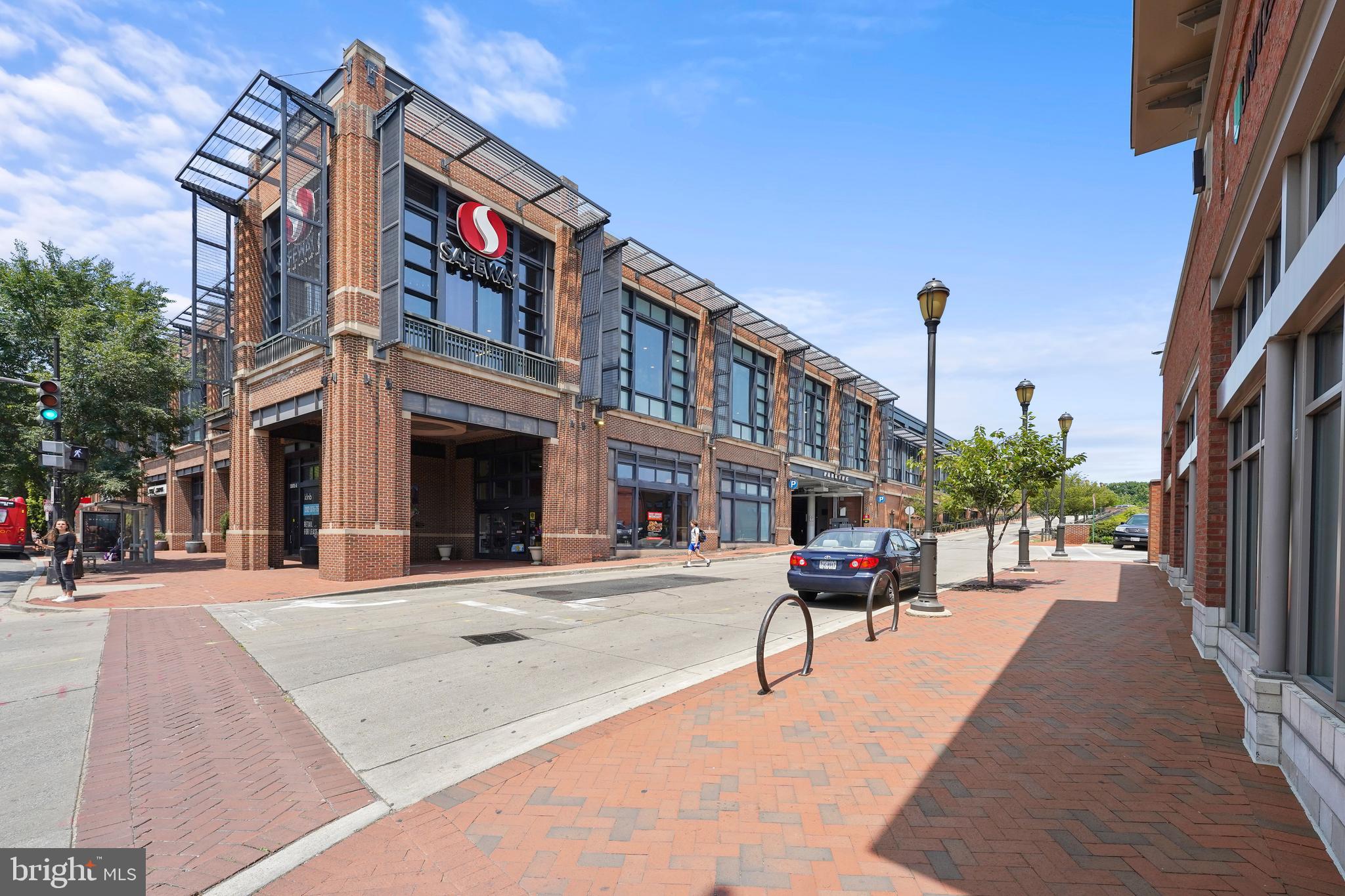 3325 R Street Northwest Washington, DC 20007 - Photo 46 of 50