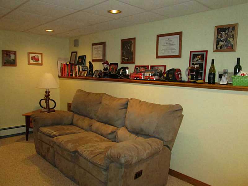 48 Rocky Crest Road Cumberland, RI 02864 - Photo 19 of 19 Den/Family/Great Room.