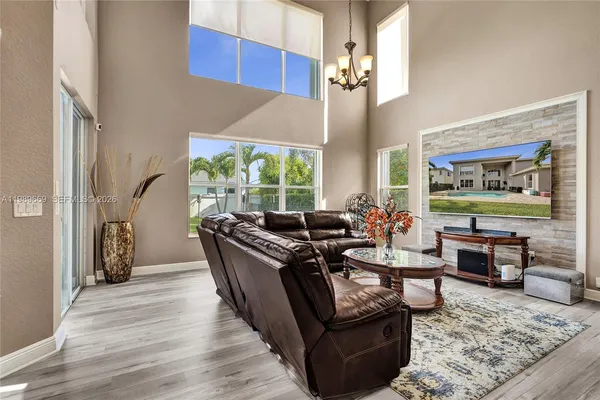 $1,125,000 | 17713 Southwest 47th Street, Miramar, FL 33029