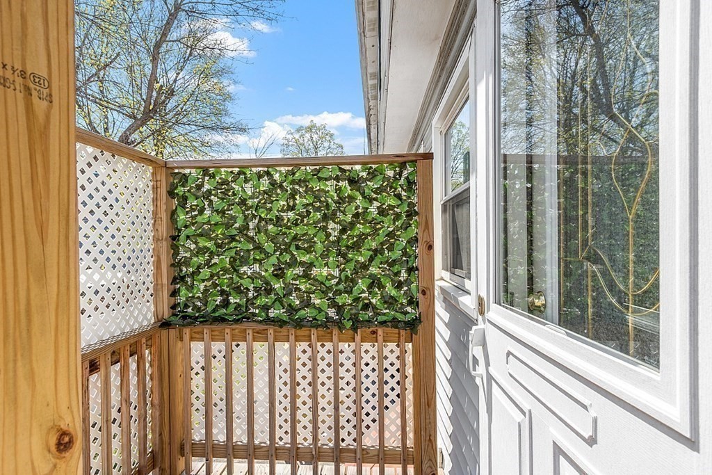 18 Massasoit Road, Unit A Worcester, MA 01604 - Photo 5 of 21 Gallery Image 5