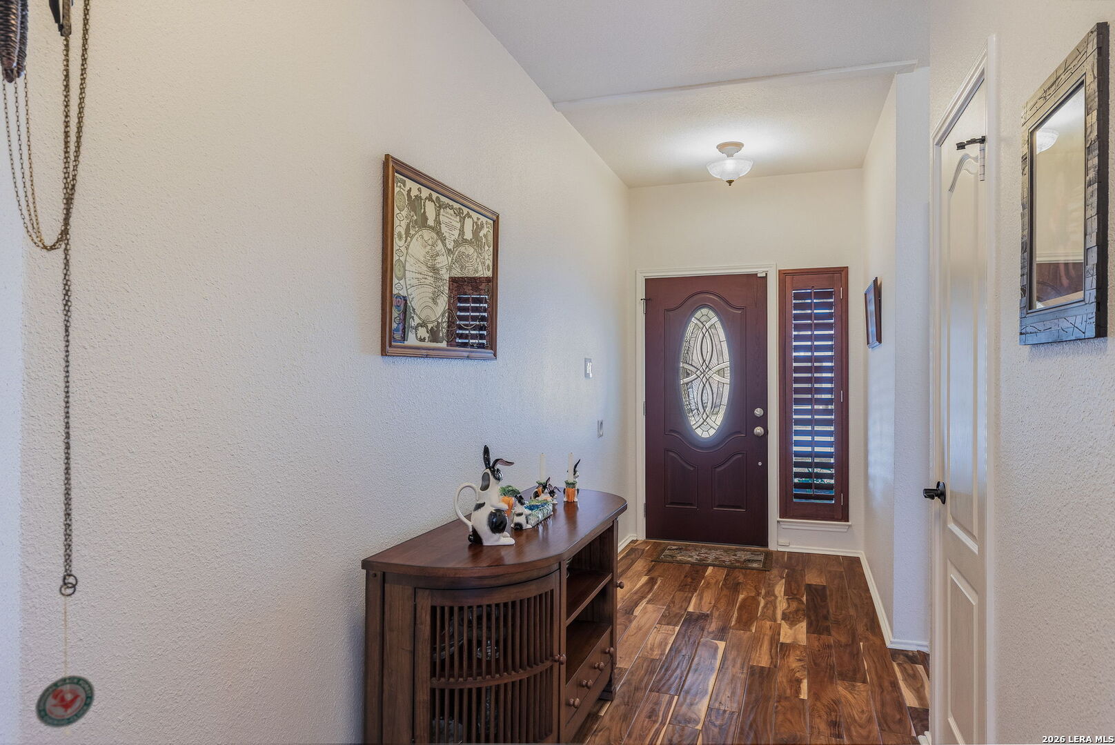 229 Notch Leaf Cibolo, TX 78108 - Photo 5 of 30 a bedroom with a bed and a table in it