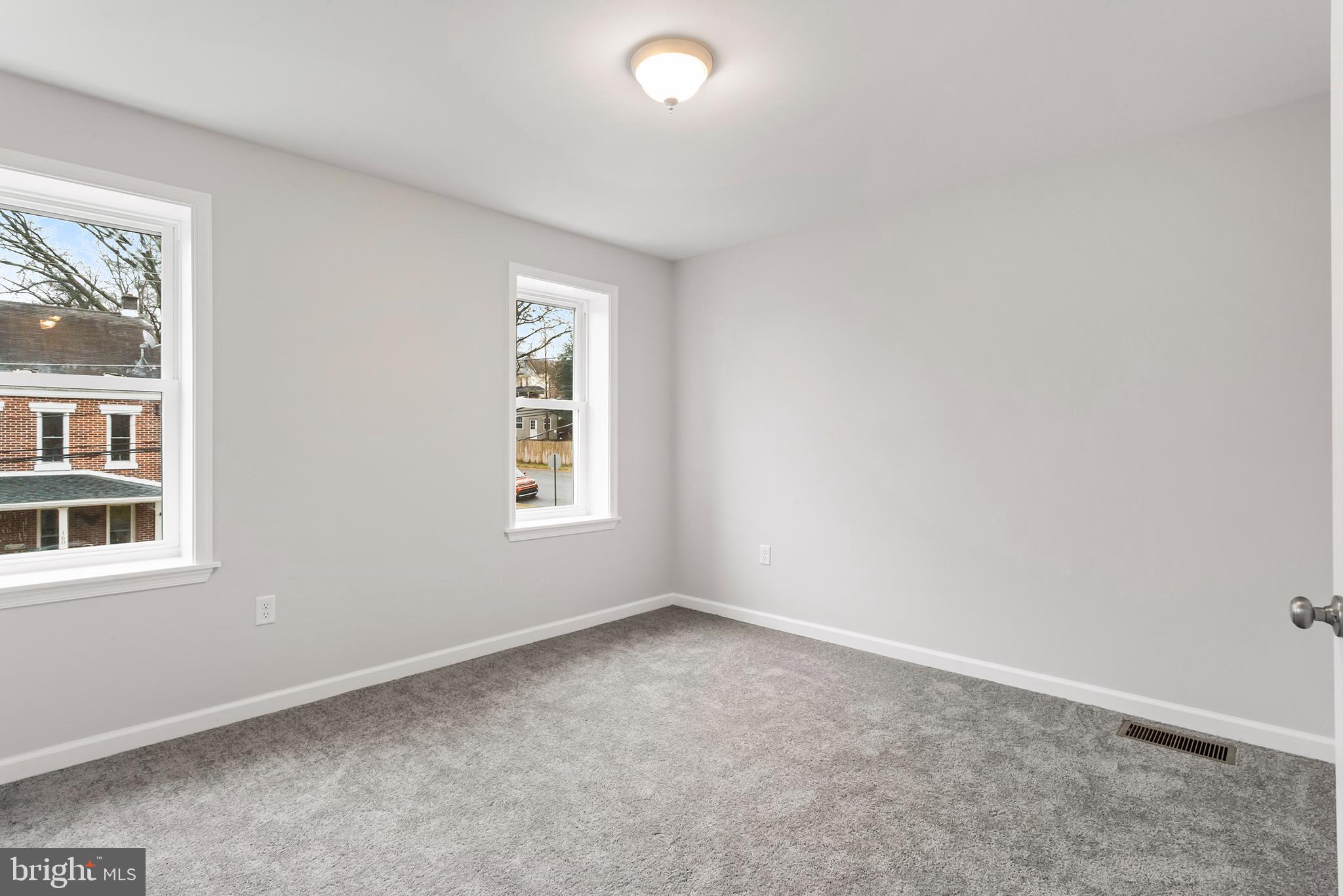161 Walnut Street Spring City, PA 19475 - Photo 12 of 31