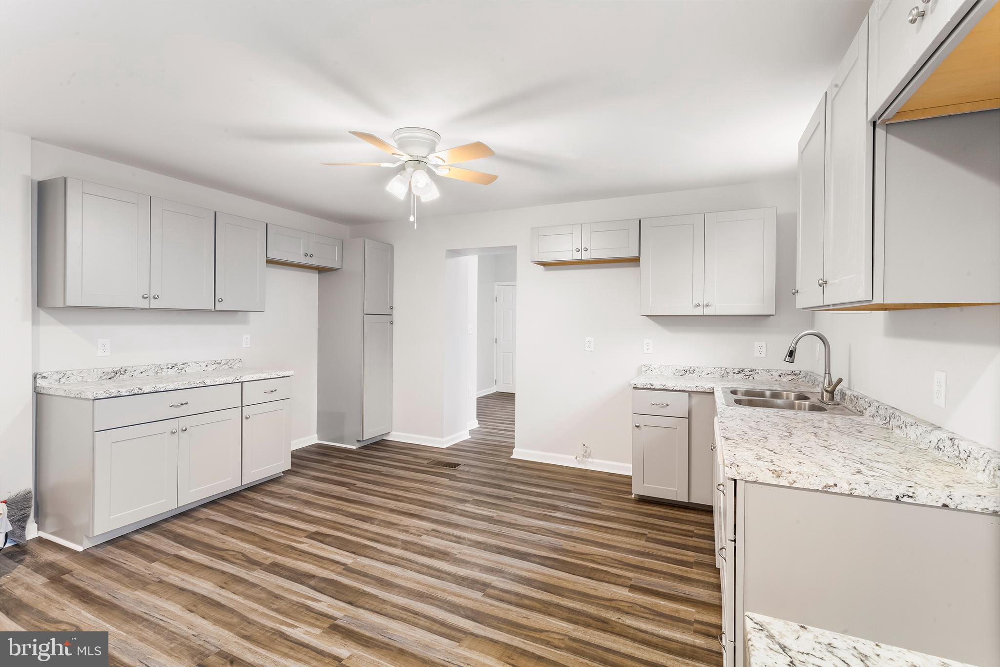 161 Walnut Street Spring City, PA 19475 - Photo 8 of 31
