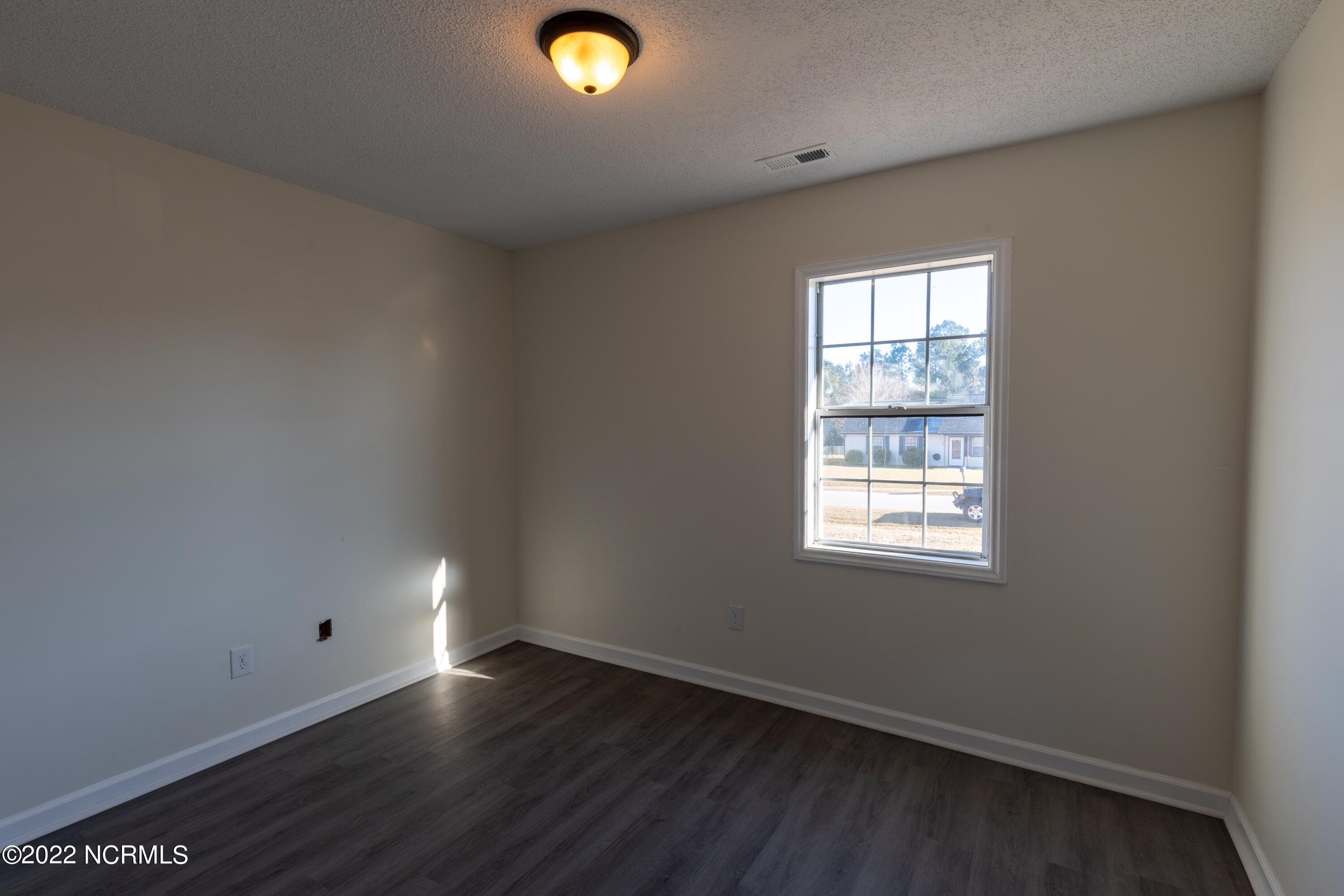135 Parnell Road Hubert, NC 28539 - Photo 8 of 19 Bedroom 1