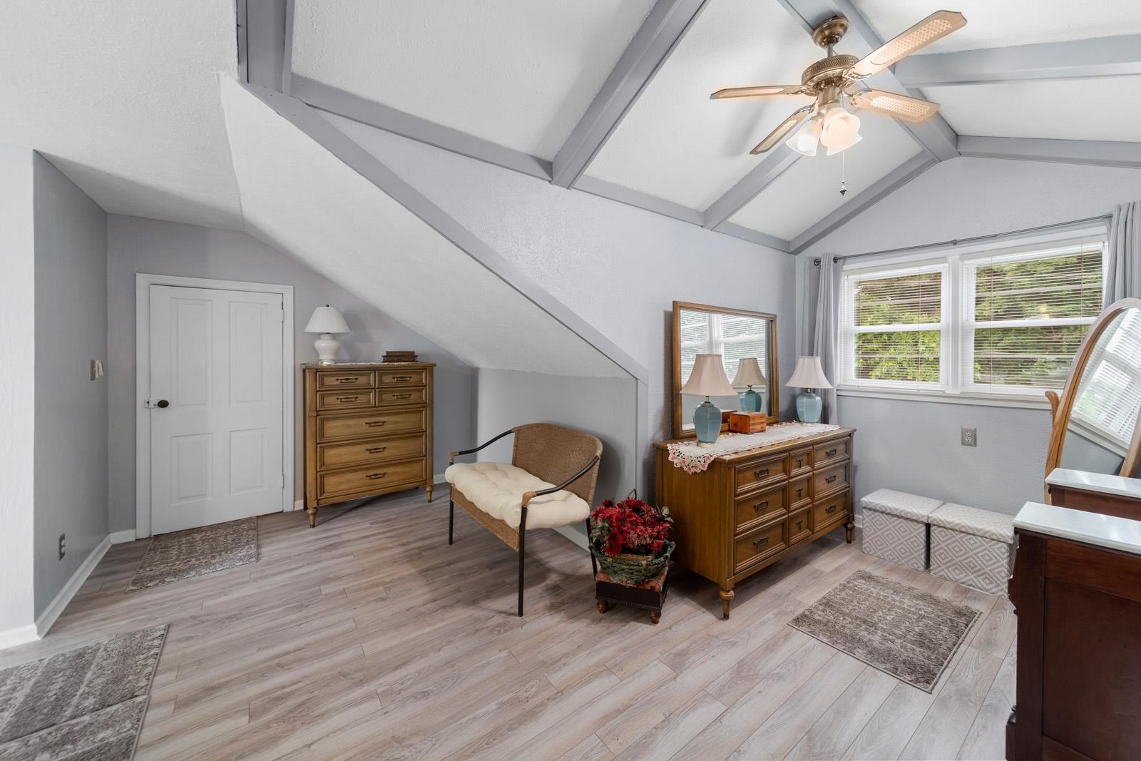 17638 Auten Road Granger, IN 46530 - Photo 24 of 36 Gallery Image 24