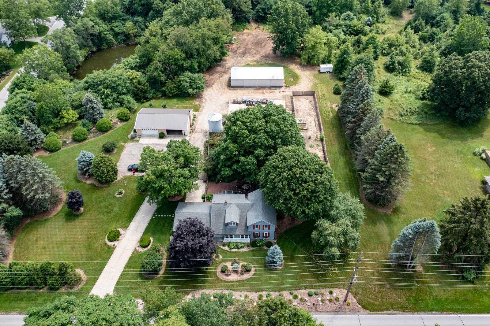 17638 Auten Road Granger, IN 46530 - Photo 5 of 36 Gallery Image 5