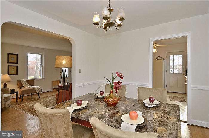 628 Ray Drive Silver Spring, MD 20910 - Photo 4 of 30 Dining Room