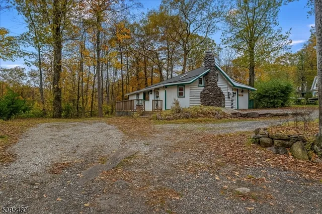 $399,000 | 75 Upper Hibernia Road, Rockaway, NJ 07866