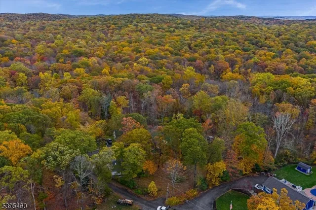 $399,000 | 75 Upper Hibernia Road, Rockaway, NJ 07866