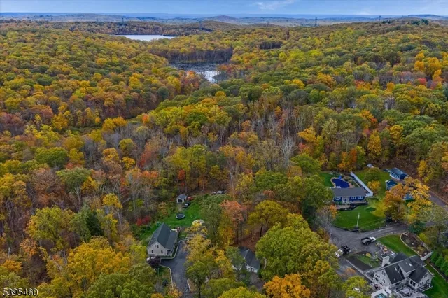 $399,000 | 75 Upper Hibernia Road, Rockaway, NJ 07866