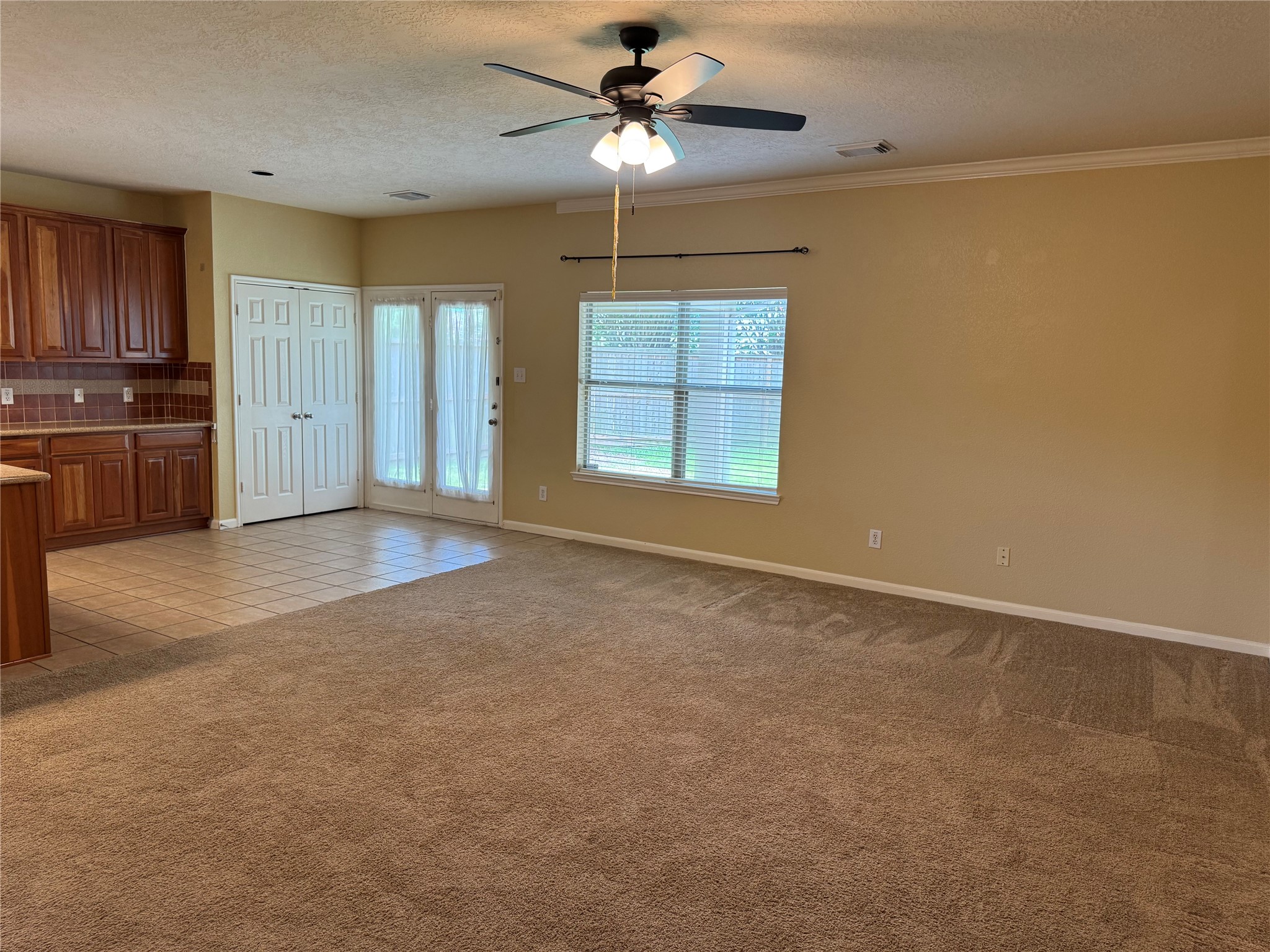 21307 Springbrook Hollow Court Spring, TX 77379 - Photo 8 of 26 Family Room