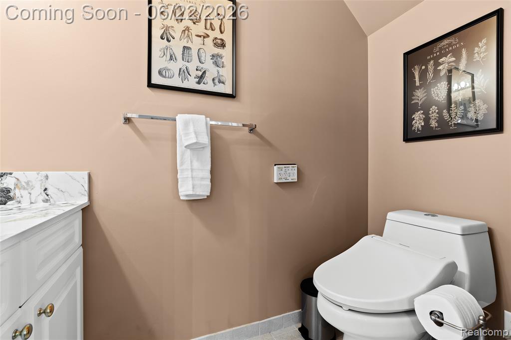 11 North Squirrel Road Auburn Hills, MI 48326 - Photo 45 of 51