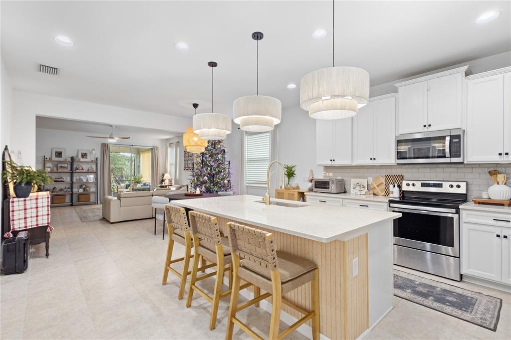 11759 Alessandro Lane Venice, FL 34293 - Photo 7 of 63