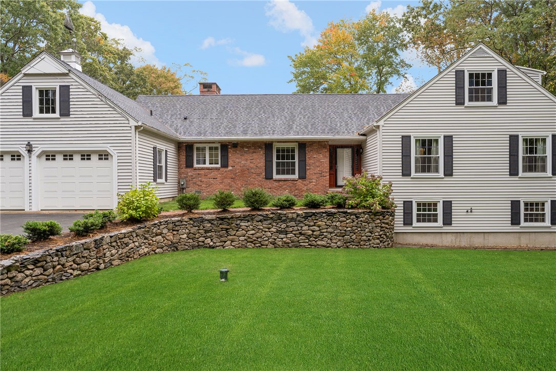 314 Potter Road North Kingstown, RI 02852 - Photo 3 of 50 Gallery Image 3