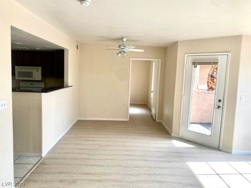 1830 North Pecos Road, Unit 152 Las Vegas, NV 89115 - Photo 3 of 15 Gallery Image 3